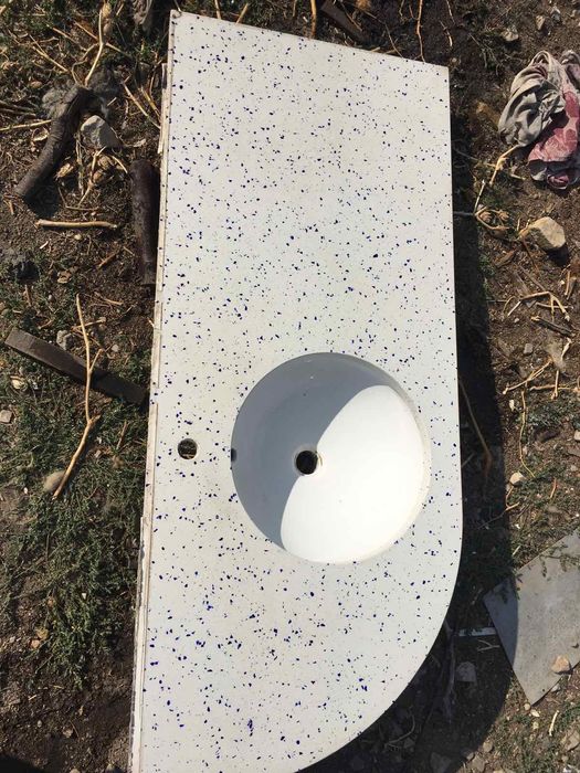 Плот от технически камък с мивка