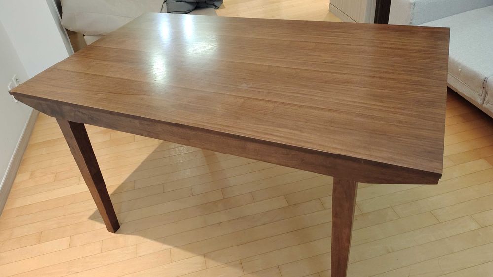 стол  деревянный