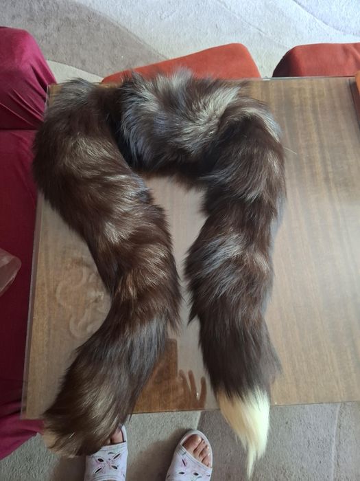 Яка от естествена кожа - чернс лисица