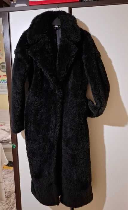 Missguided пухкаво палто