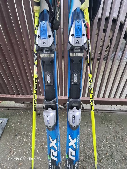 Schiuri alpine Fischer 165 cm,  bețe, clăpari, set complet, stare bună