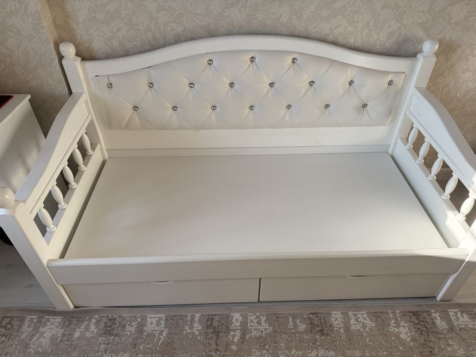 Продаю Диван-кровать