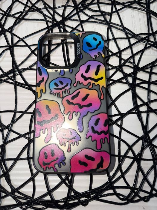 Vând huse  Iphone 13 Pro