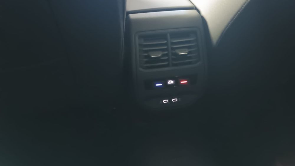 Vând SeatLeon Sport Tourer  2021, 1.5 b 150 CP, 70.000km reali, stare impecabilă