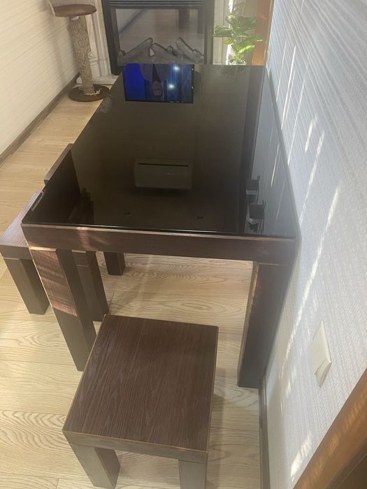 Продам столовый комплект