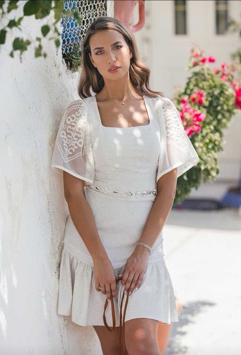 Дамска рокля с ръкави от бродирани тюл Ephos