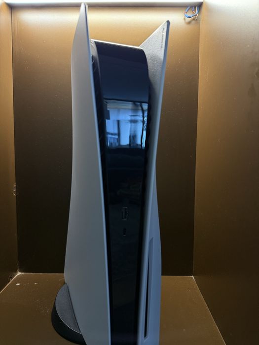 Продаю PlayStation 5