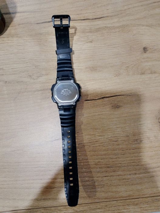 Часовник Casio използван