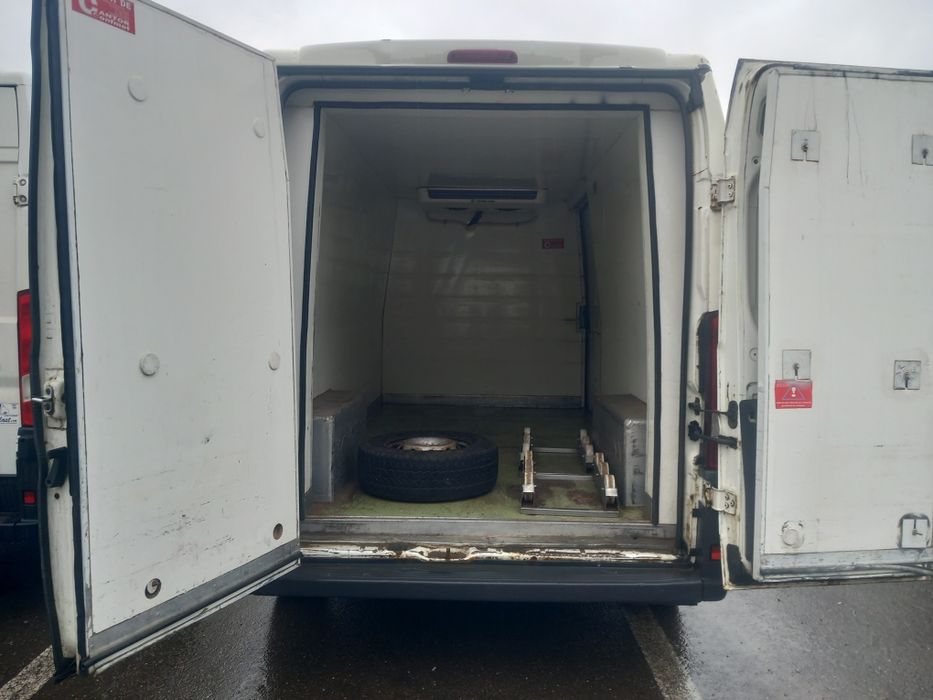 Autoutilitare frigorifice