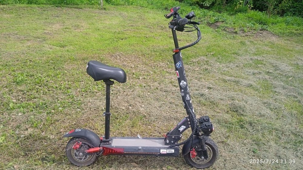 Продам электросамокат