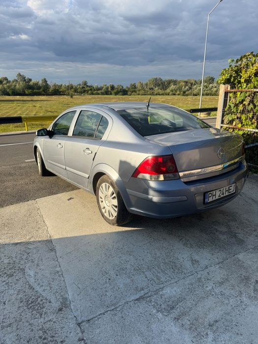 Opel astra H de vanzare !