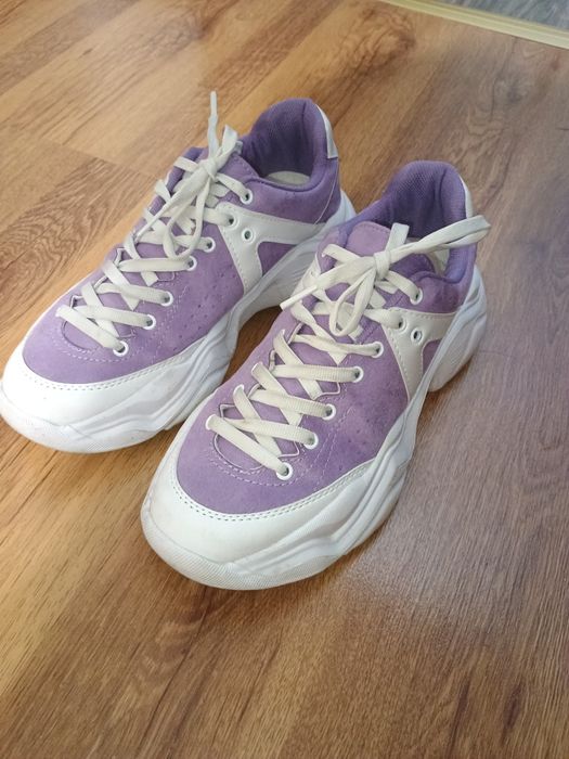 Кецове с платформа  в лилаво