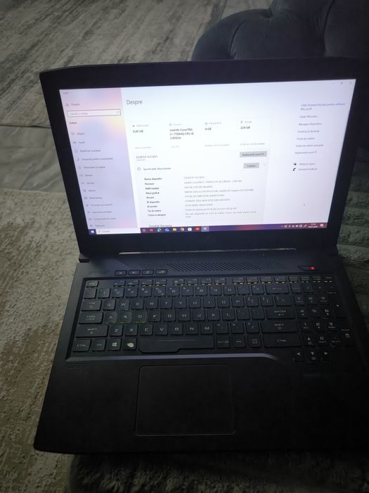 Laptop asus rog strix