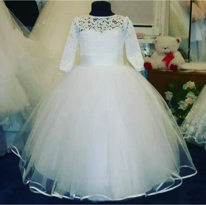 Прокат детских нарядных платьев