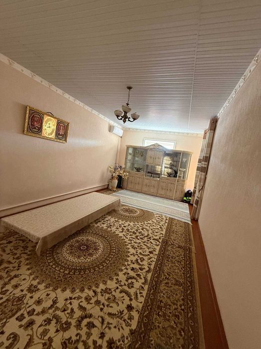 Hovli kelishilgan holda sotiladi! Jizzax shahri markazida.