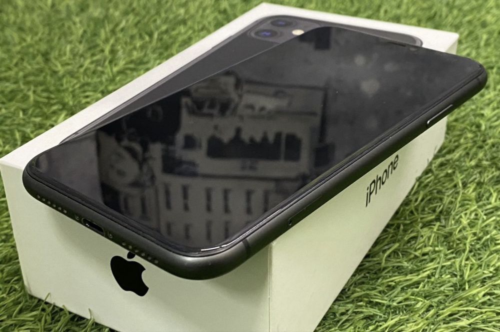 iPhone 11 128GB с гарантией