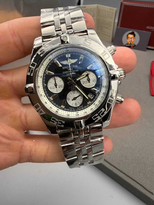 breitling avenger si