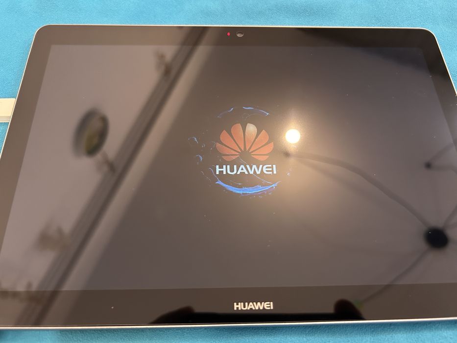 Huawei MediaPad T3 10 | 2 GB RAM | 16 GB | Wi-Fi | Funcționează impecabil