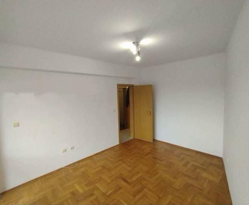 Дава се под наем Тристаен апартамент в София, Витоша - 110 кв.м за 650 € - Снимка #5