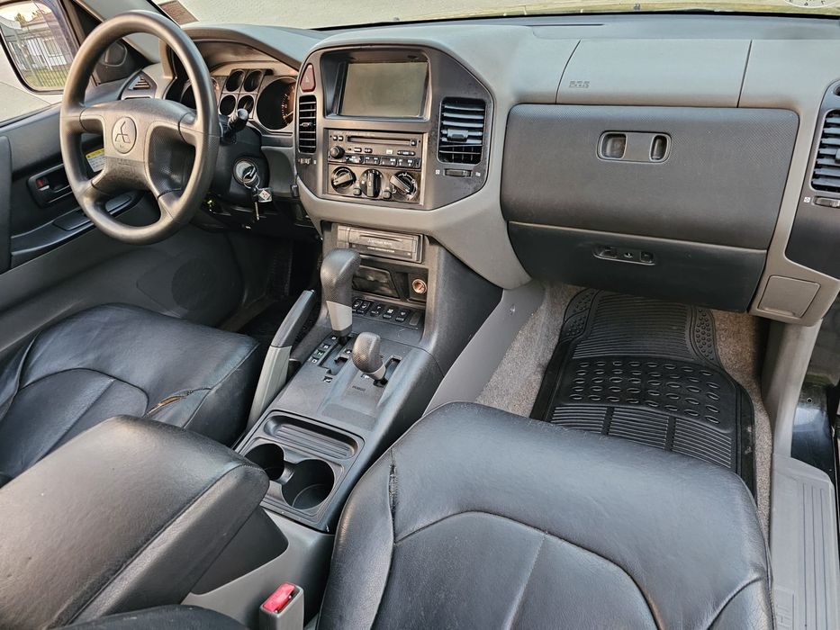 Mitsubishi PAJERO 3.2 diesel// Autoutilitara in acte!!!
