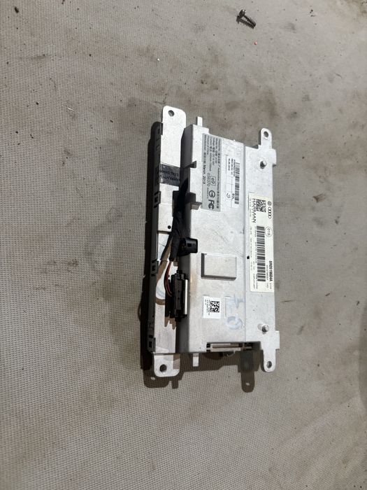 Audi Q7 3.0tdi 2013 година Монитор