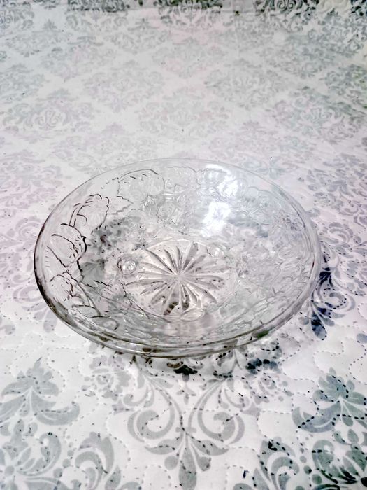 Кристална купа на финландската компания Riihimäen lasi, модел Rypäle