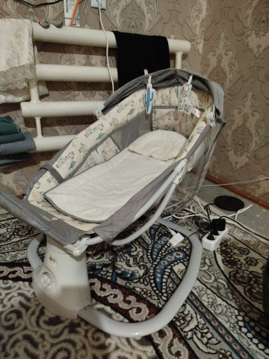 Шезлонг для младенцев до 24кг. Брала за 736 тыщь. Продам за450.