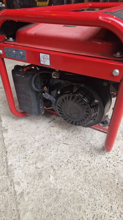 Generator curent Einhell 2.4kw ca nou