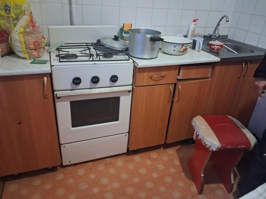 Отдам даром кух гарнитур