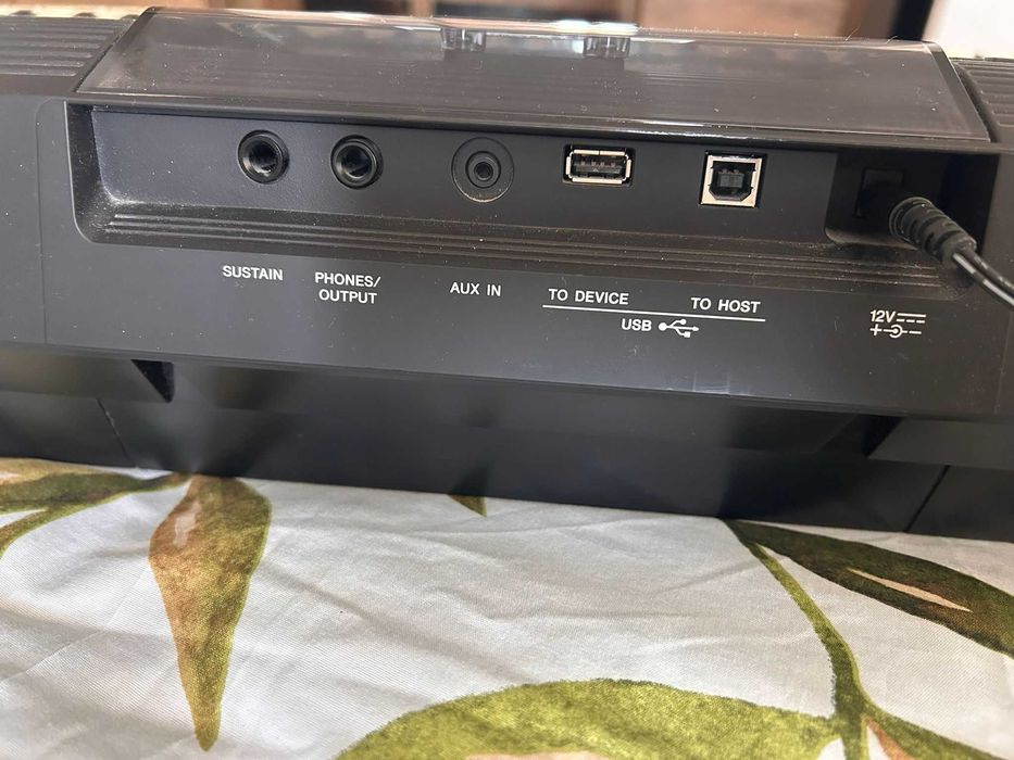 Clapa Yamaha psr-e463