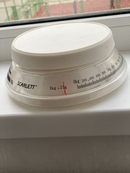 Кухонные весы Scarlett