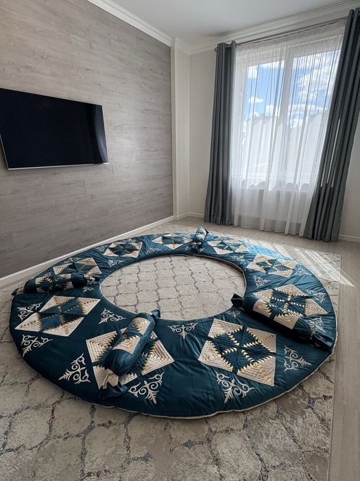 Аренда корпе, круглый корпе