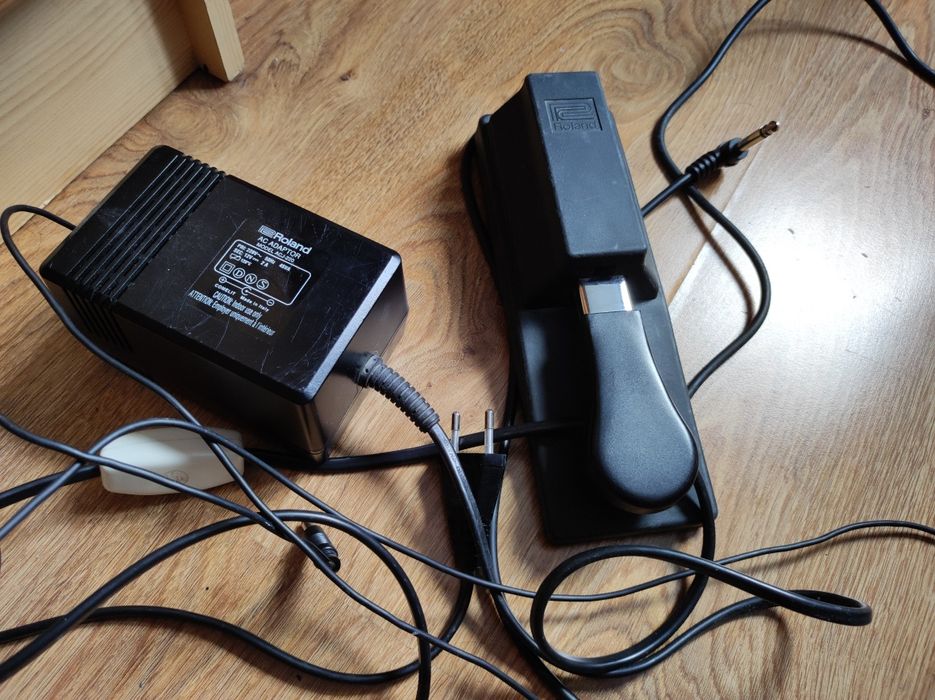 Pian digital/orgă Roland ep-9e