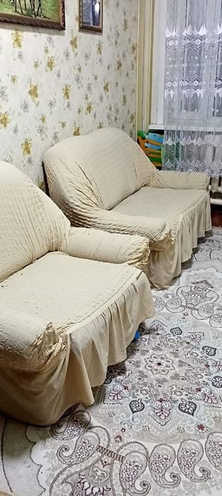 Продаю диван 3.2.1.