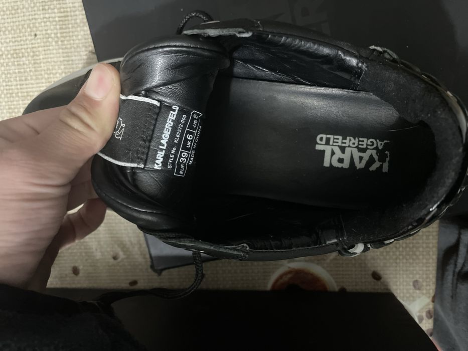 Sneakers Karl Lagerfeld originali, mărimea 39, schimb cu ceas