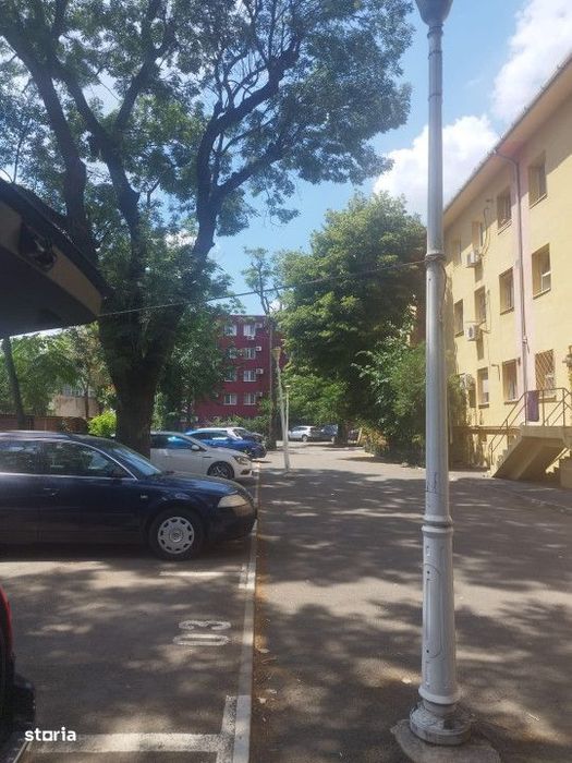 3 Camere - Bloc Anvelopat - Obor