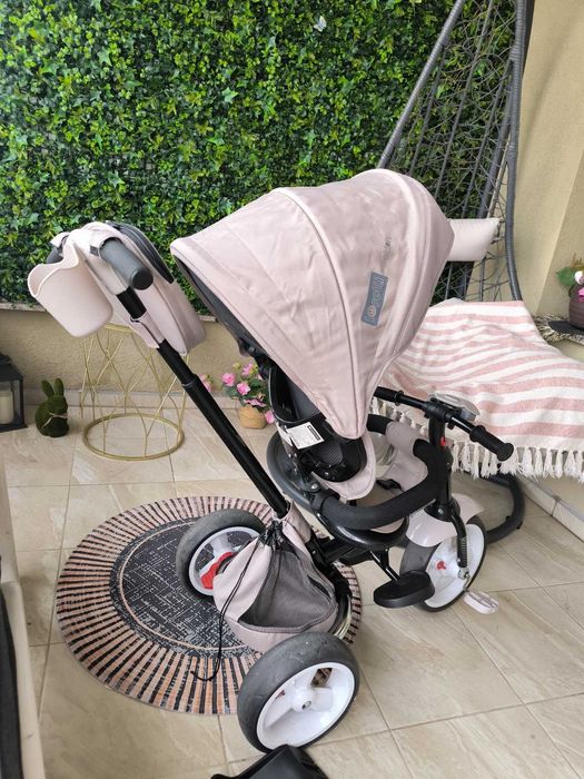 Триколка Lorelli