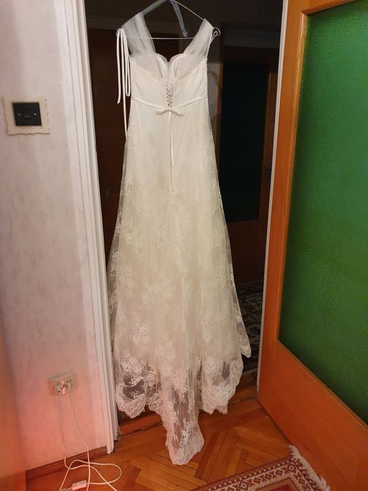 Vand rochie mireasa
