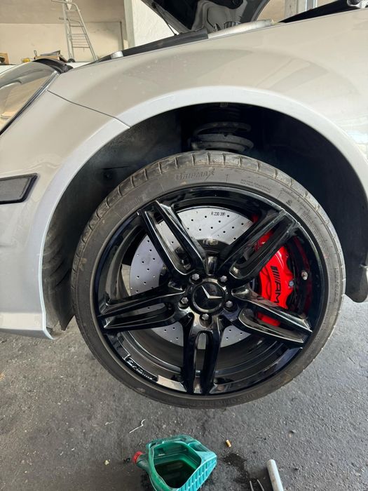 AMG;АМГ спирачки CLS 63