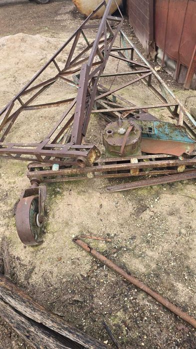 Продам таль для ремонта техники