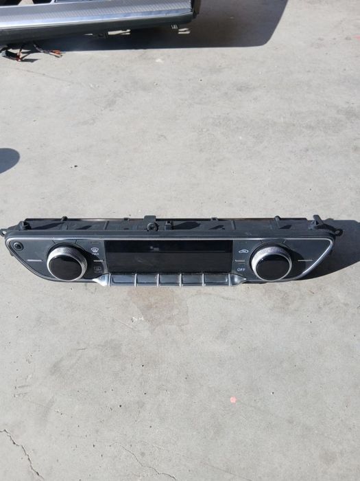 Panou Clima Audi A4 B9 2015+ -> 8W0820043S