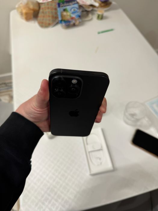 Айфон 16 про макс 256 100% аккум