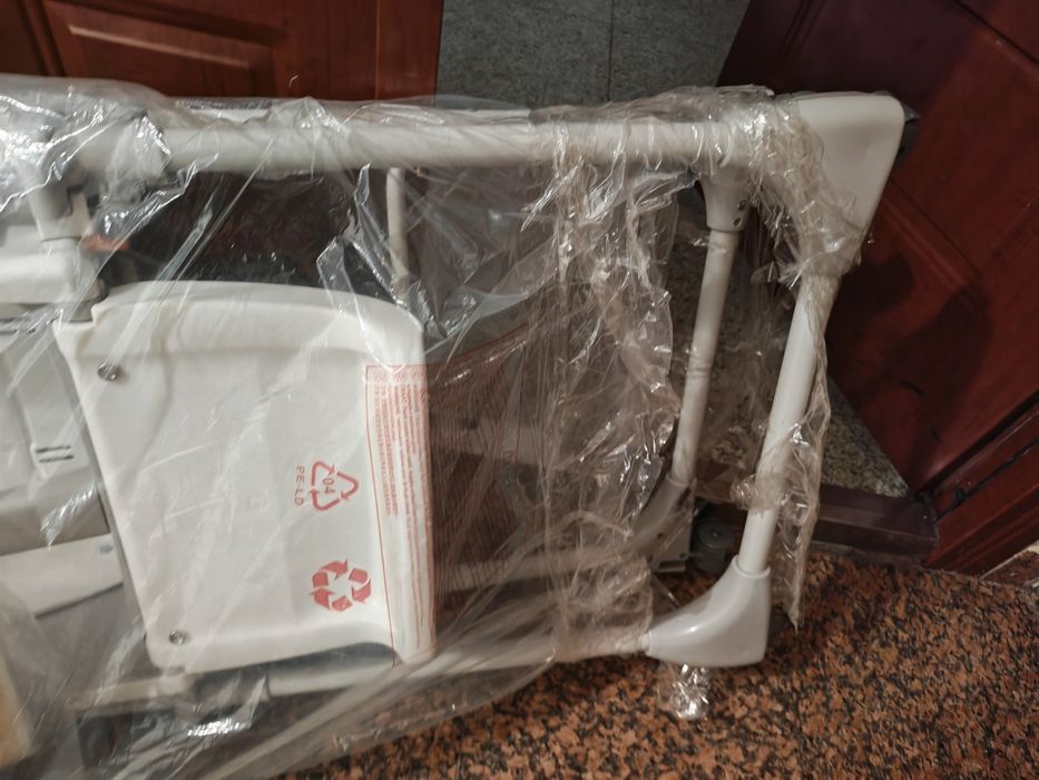 Продам стульчик для кормления