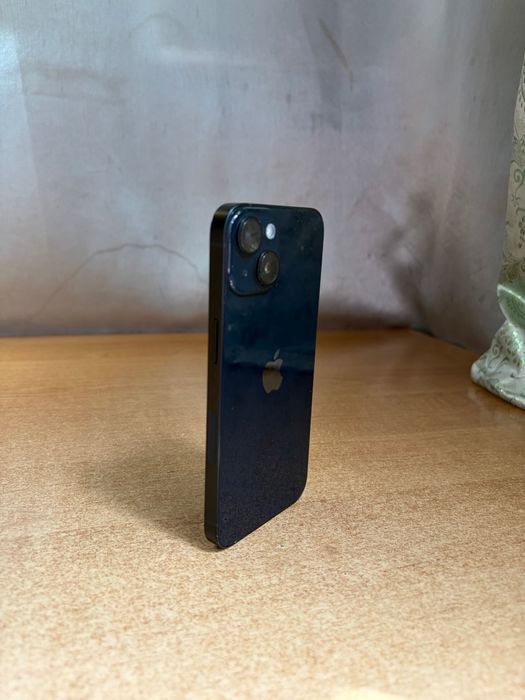 Продам iphone 14 midnight black на 128 gb esim