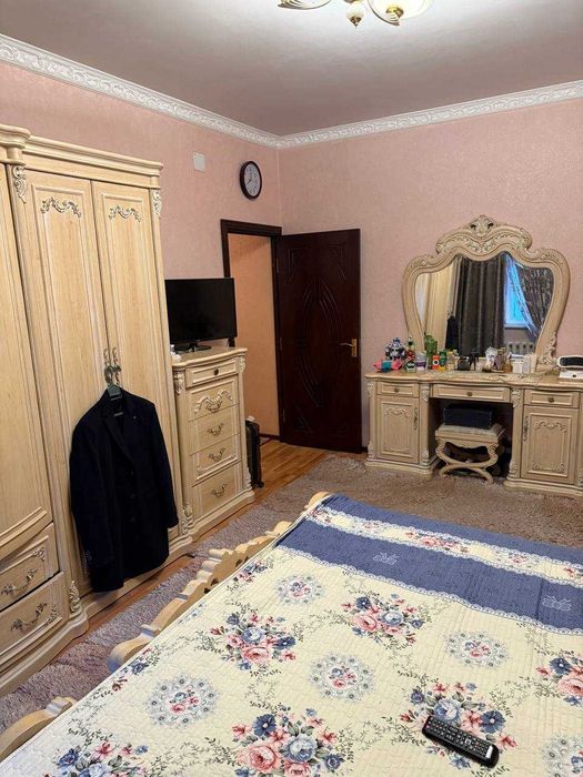 Шайхонтоҳур Белтепада 4-хонали 145м2 банковский уй сотилади!