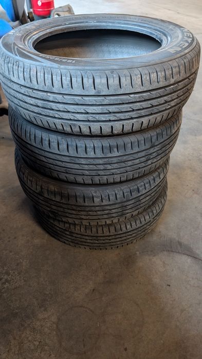 Продавам летни гуми Nexen N blue HD plus 185/60/15, DOT 0322.