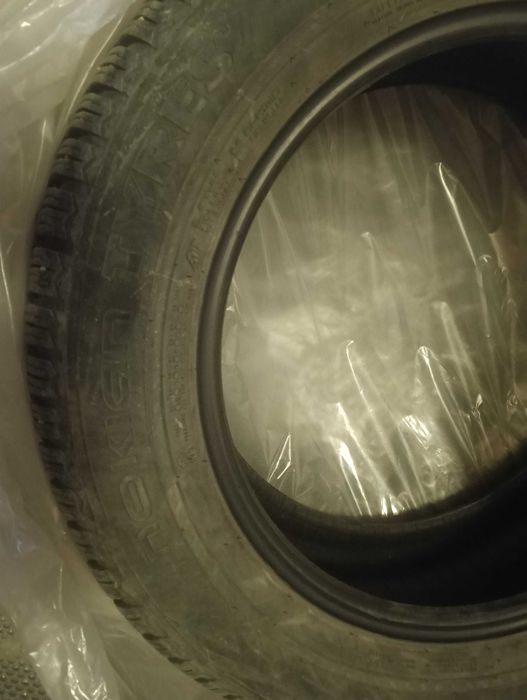 Cauciucuri (anvelope) iarna second hand - Nokian 225/60 R18