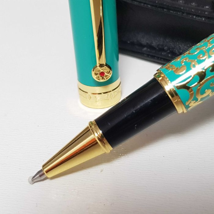 Pix montblanc Ed Joseph II , model superb cu  mina roller 710M