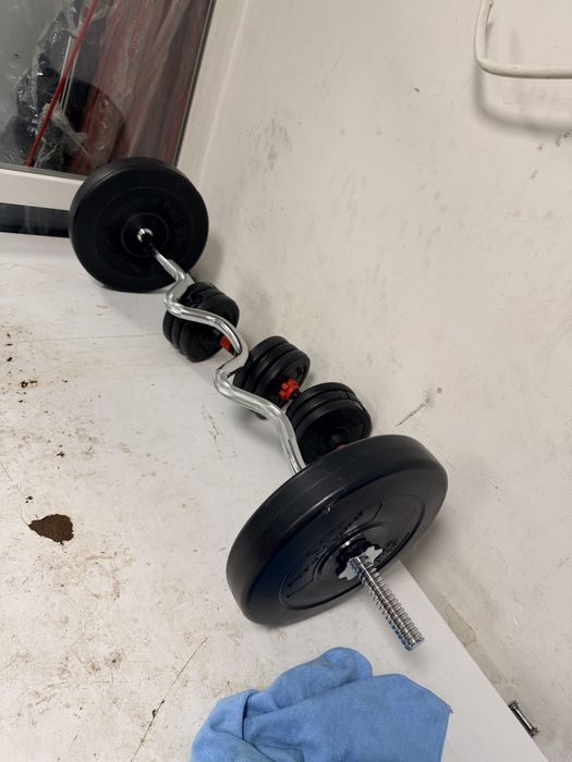Bara z ez curli super z+discuri 2x10 kg+Gantere 2x5 kg. Reglabile