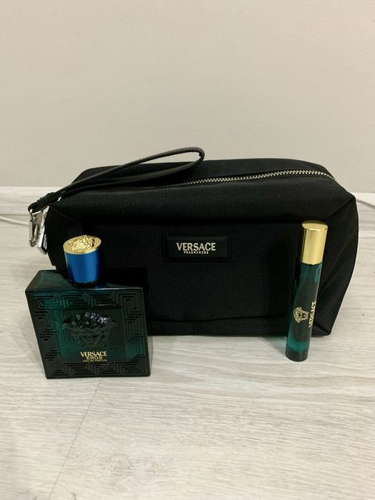 Подаръчен комплект за мъже Versace Eros